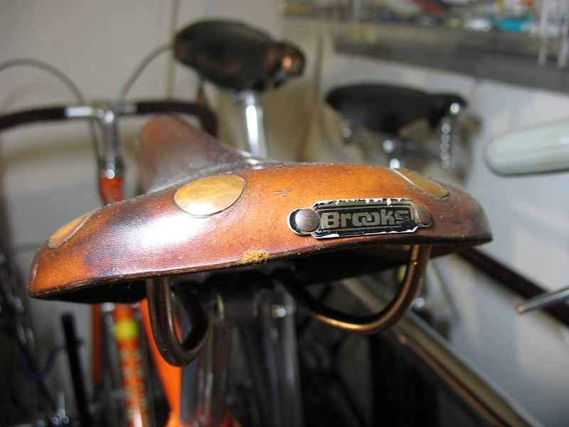 brooks saddle badge